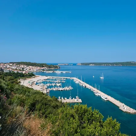 Karalis Pylos