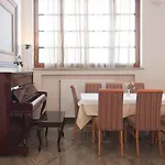 Karalis Hotel
