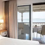 Karalis Hotel