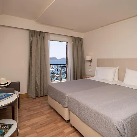 Karalis Hotel 3*