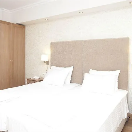 Karalis 3* Pylos