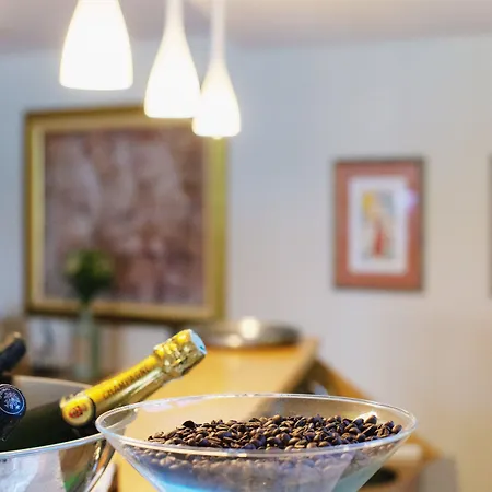 ホテル Karalis 3*