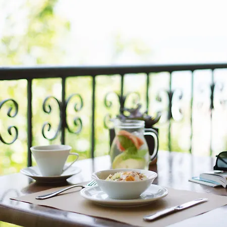 Hotel Karalis 3*