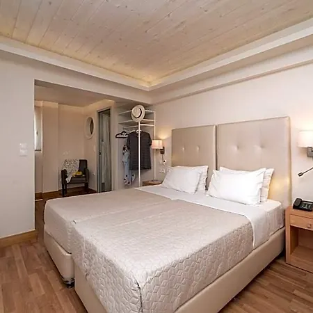 Karalis 3* Pylos
