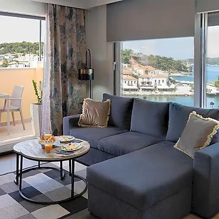 Karalis Hotel 3*