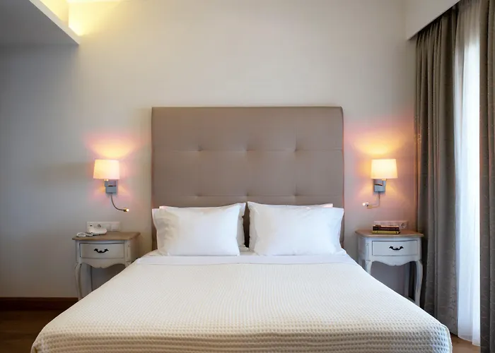 Karalis 3* Пилос