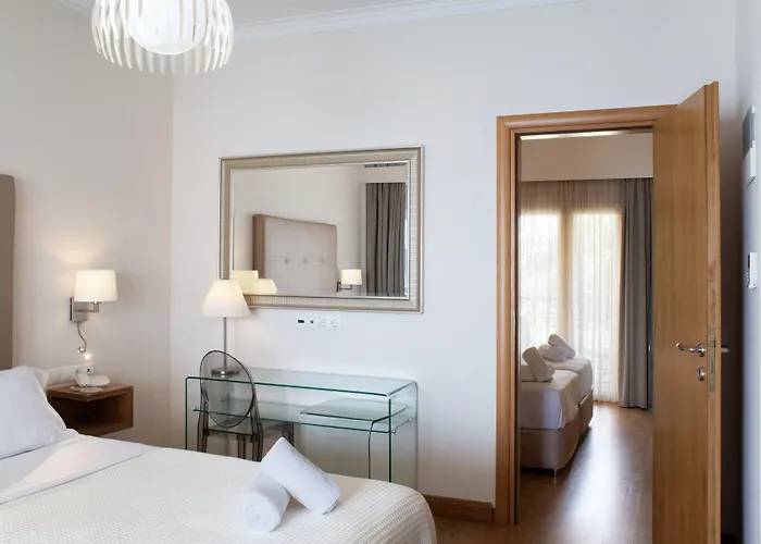 فندق Karalis بيلوس