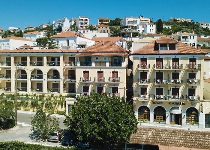 Отель Karalis 3*